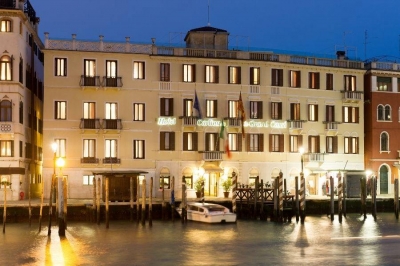 Venedig | Carlton Canal