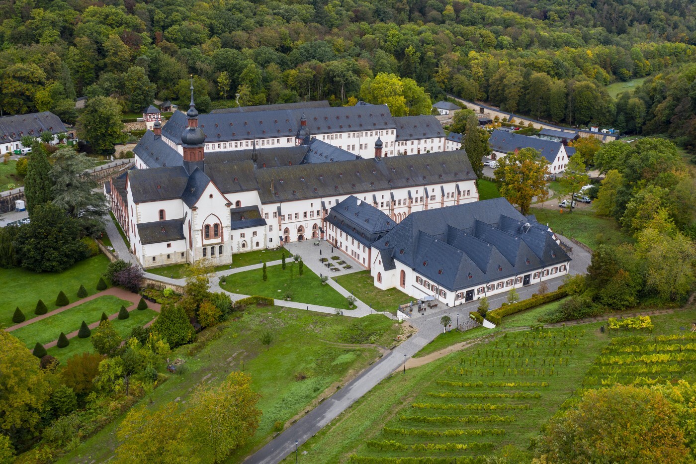 kloster-eberbach-1-c-sven-moschitz-1400x.jpg