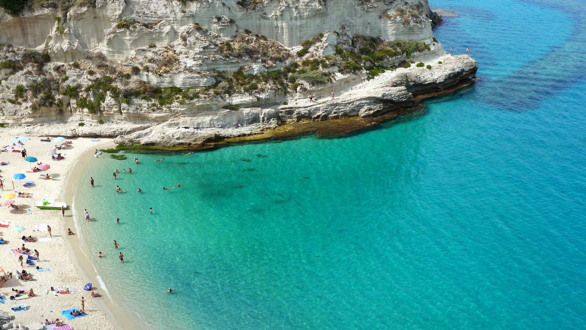 tyrrhenian-sea-g12d2d4f80_1920