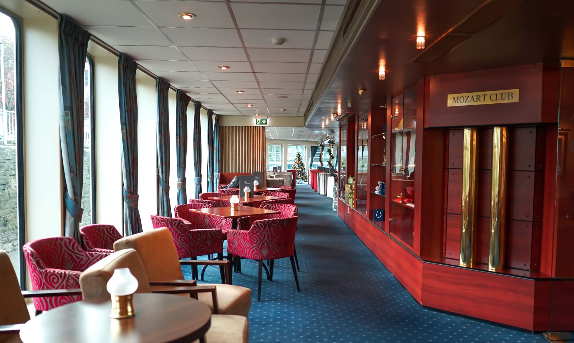 Bar15.jpg