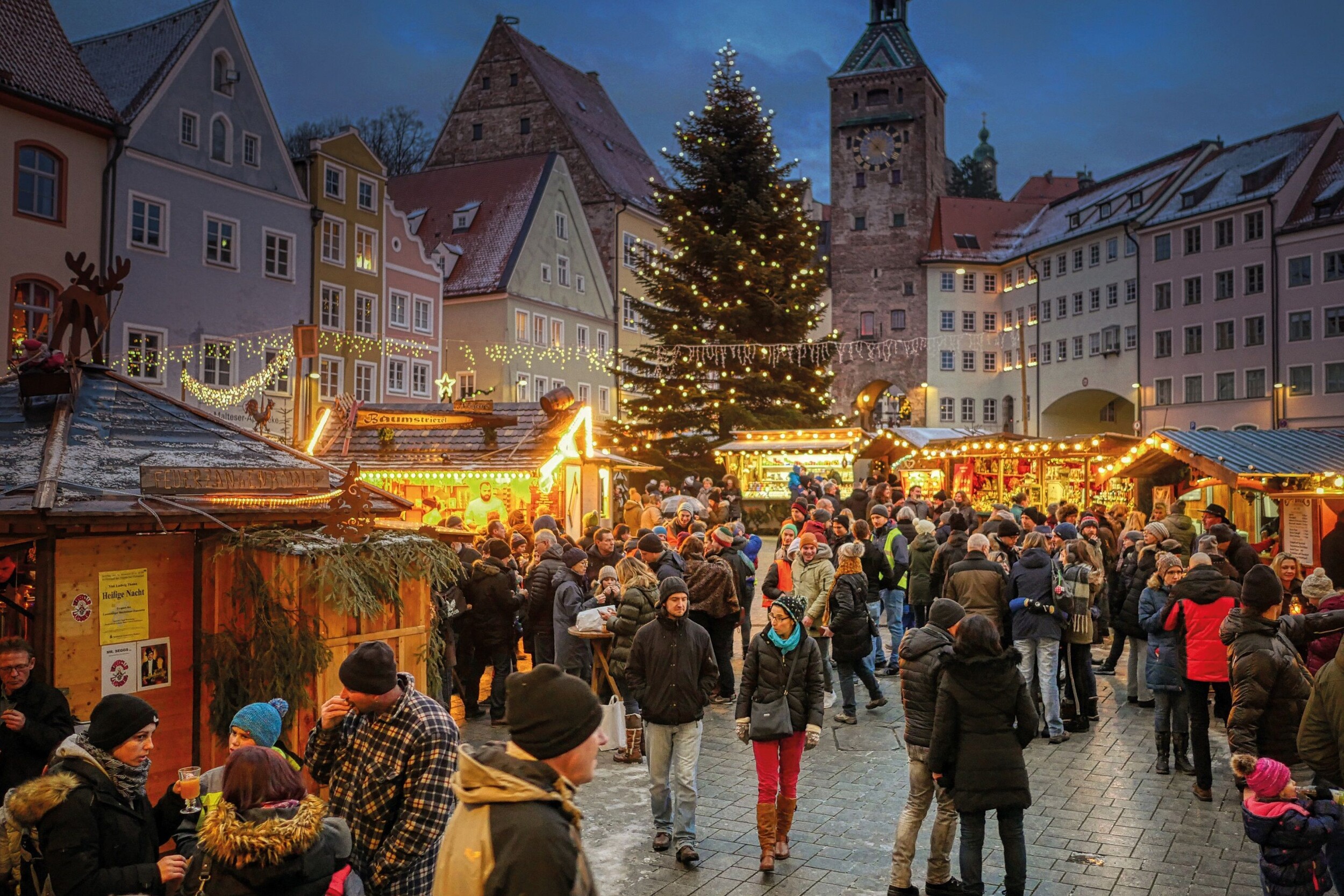 christmas-market-3890834_4500_web_1